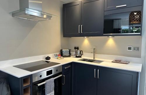 Riverside Hotel | Central Studios