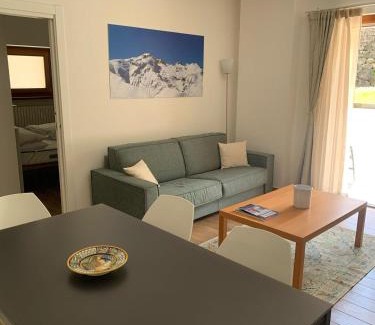 Limone Piemonte Apartamento | Centralissima e comoda agli impianti di risalita - La Casa Rosa - Limone Piemonte