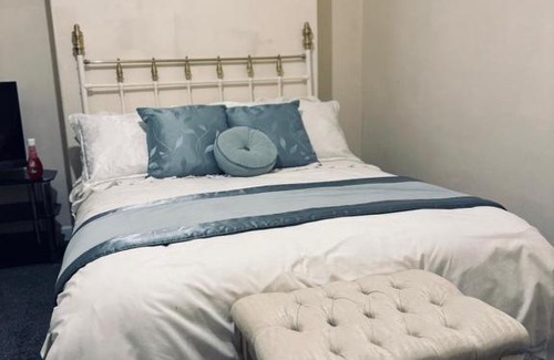 Leeds Casa | Centrally located Double Bedroom in Leeds