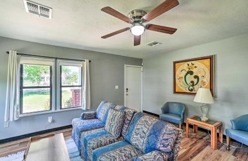 Lawton Casa | Centrally Located Lawton Home Dogs Welcome!