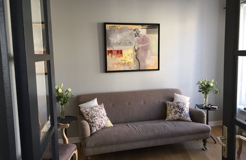 Honfleur Apartamento | Piso moderno, reformado y céntrico con vistas al puerto histórico.