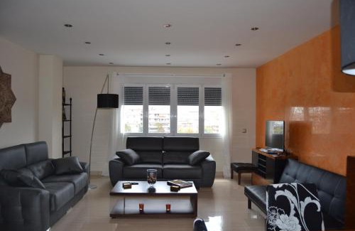 Distrito Noroeste Apartamento | Centro Excelente situación Ático lujo con parking gratuito