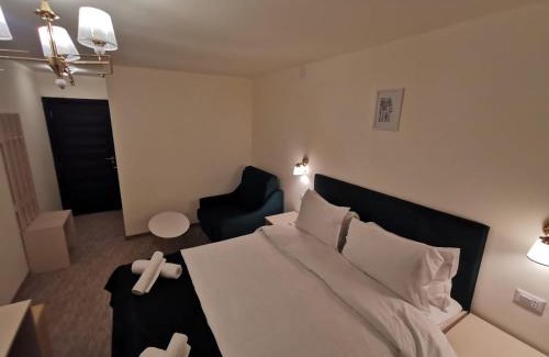 Rasnov Hotel | Cerbul Chalét Accommodation & Wellness