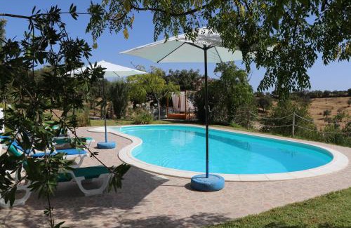 Almodovar e Graca dos Padroes Casa | Cerca da Ponte