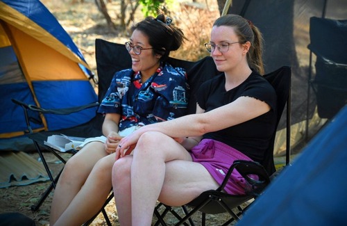 Pinehurst Alquiler De RV | CG32 Small 15X10 ft. Campsite/Shower - Kings Canyon & Sequoia NP