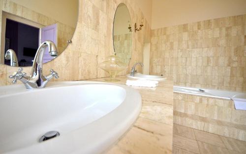 Pleugueneuc Cama Y Desayuno | Château de la Motte Beaumanoir