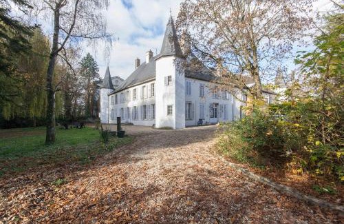 Seurre Casa | Château de Seurre No Boring People