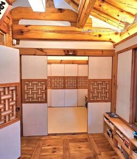 Jingwan-dong Cabina | Chaehyodang Hanok Stay