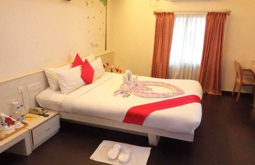 Sahakar Nagar Hotel | Chairman's Resort