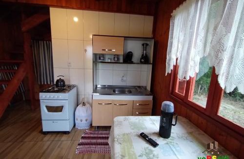Osorio Chalet De Esquí | Chalé Caiu do Céu ll Wi-Fi Nômade Digital ll Táxi Fácil II Quiosque Churrasqueira ll Forno Microondas ll 6km da Estrada do Mar ll 7km Parque de Rodeio ll 8,1Km Prefeitura II 7,2Km UFRGS Litoral II 12km do Morro Borrúsia e Praias de Tramandaí