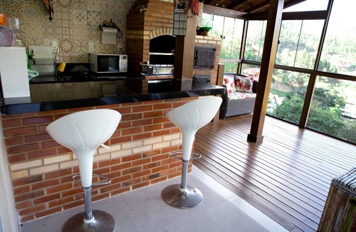 Vitor Hugo Chalet De Esquí | Chalé com lazer no Hotel Fazenda China Park/ES