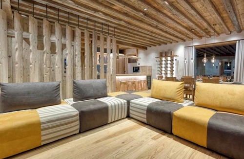 Livigno Chalet De Esquí | Chalet "Akchalet Akon" con vistas a la montaña, piscina interior climatizada y Wi-Fi