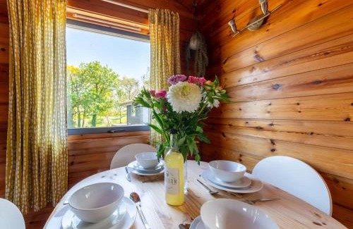 Brazzacott Chalet De Esquí | Chalet Ash Lodge by Interhome