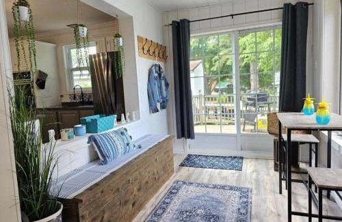 Saint-Andre-Avellin Chalet De Esquí | Chalet Cozy au Lac Bélisle