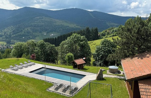 Bussang Chalet De Esquí | Chalet du Pommery, Vosges, Nordic bath, sauna