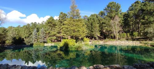 Villaverde de Guadalimar Chalet De Esquí | Chalet Esmeralda 3 d y 2 baños ZAFIRO LAGUNAZO Parque Natural Rio Mundo Riopar