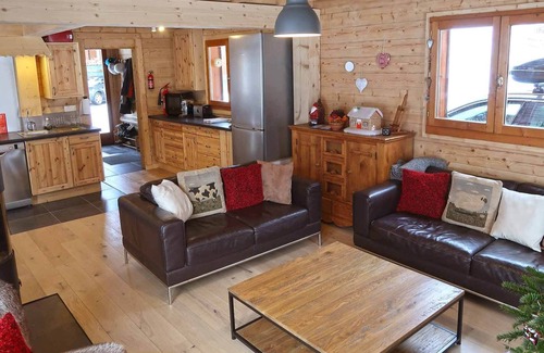 La Chapelle-d'Abondance Chalet De Esquí | Chalet Louis planta baja 1 dormitorio chalet de planta abierta con capacidad para 2