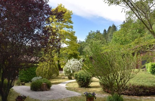 Alzon Apartamento | Chalet Granite