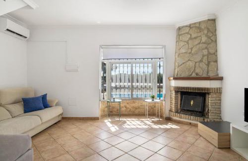 Chiclana de la Frontera Casa | Chalet Independiete Con Piscina