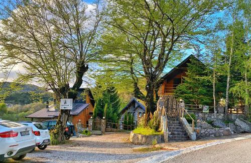 Pejë Chalet De Esquí | Chalet Kujta
