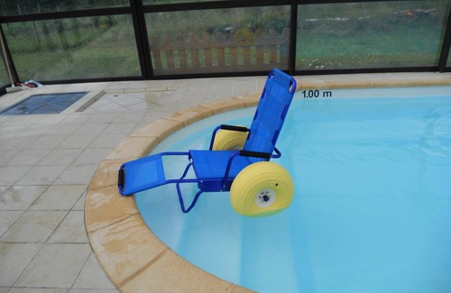 Saint-Flour Apartamento | Gites Salers *** Piscina climatizada de sal de abril a noviembre y Spa de noviembre a abril