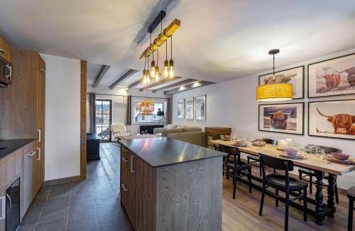 Meribel Village Chalet De Esquí | Chalet moderne avec parking et wifi, à proximité des pistes et commerces - FR-1-566-20