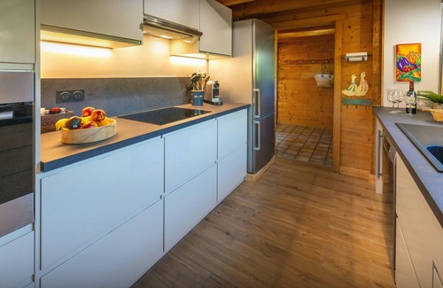 Manigod Chalet De Esquí | Amplio hotel de 4 estrellas, jacuzzi, terraza grande, vista espléndida - OVO Network