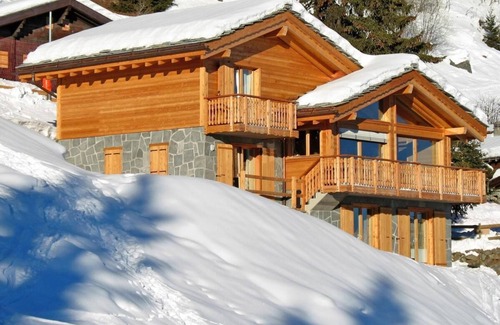 Vex Chalet De Esquí | Chalet, al pie de las pistas de esquí, sauna, terraza, balcón, chimenea o estufa a leña, parking, tv