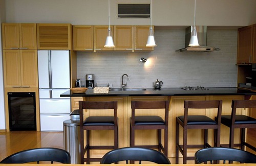 Niseko Chalet De Esquí | Chalet Tacito Niseko, Luxury 5 bedroom accommodation close to Annupuri Gondola