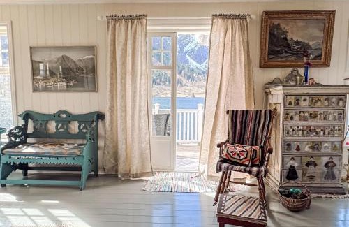 Balestrand Chalet De Esquí | Chalet Villa Esefjord by Interhome