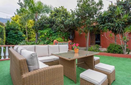 La Orotava Chalet De Esquí | Chalet Villa Torrita by Interhome