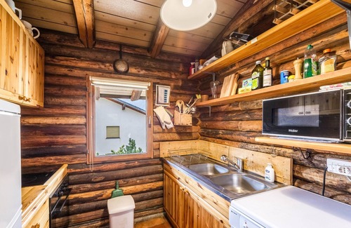 Antey-Saint-Andre Chalet De Esquí | Chalet 'Vue Cervin Matterhorn' con vistas a la montaña, terraza privada y Wi-Fi