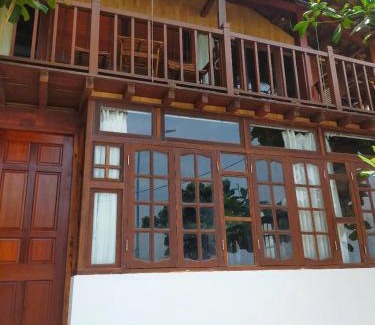 Tan Hiep Hotel | Cham Island Wooden Cabin