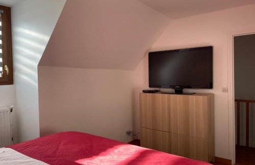 Vaires-sur-Marne Casa | Chambre climatisée, entre Paris Disneyland, au coeur des Jeux Olympiques canoë-kayak,