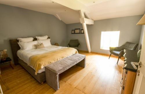 Saint-Pierre-de-Cole Cama Y Desayuno | Chambre Flori - Lavy