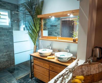 Ravine des Cabris Casa | Chambres d'hôtes & spa Le Jardin de Ravintsara