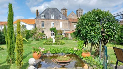 Saint-Laurent-des-Autels Casa | Chambres d'hôtes Le Griffon 1855