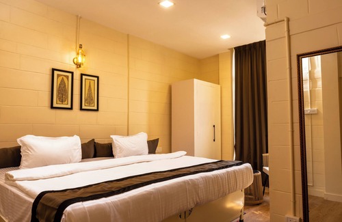 Bhubaneshwar Hotel | Chandan Heritage