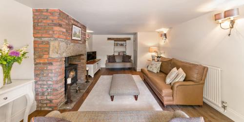 Cawthorne Casa | Chantry House