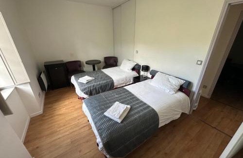 Uzerche Apartamento | Charmant appartement RDC familial ou pour le travail