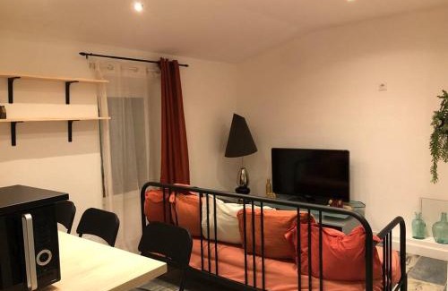 Le Bourg Apartamento | Charmant T2 climatisé - Près des plages