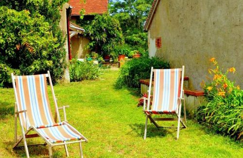 Lurcy-Levis Casa | Charmante longère bourbonnaise avec jardin et animaux admis - FR-1-489-376