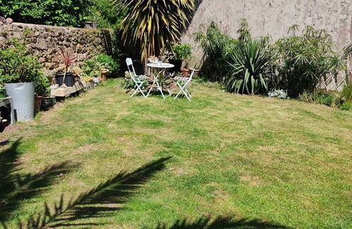 Belz Casa | Charmante Maison de Bourg Breton