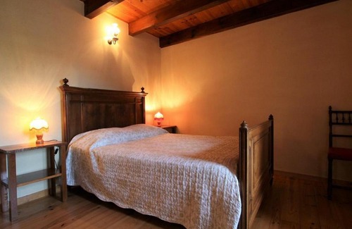 Ceaux-d'Allegre Casa | Charmante maison en pierres avec terrasse, proche cité médiévale, nature et lac - FR-1-582-19