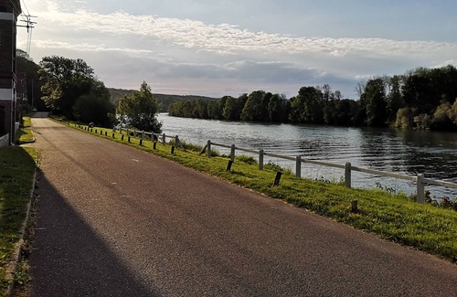 Bois-le-Roi Otro | Charmante Maison Entre Bords de Seine et Forêt Fontainebleau