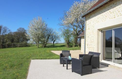 La Mesniere Casa | Charmante maison en pierre avec WiFi et grand jardin, proche de Mortagne-au-Perche - FR-1-497-241