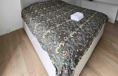 Amager Apartamento | Charmerende 3-værelses Lejlighed