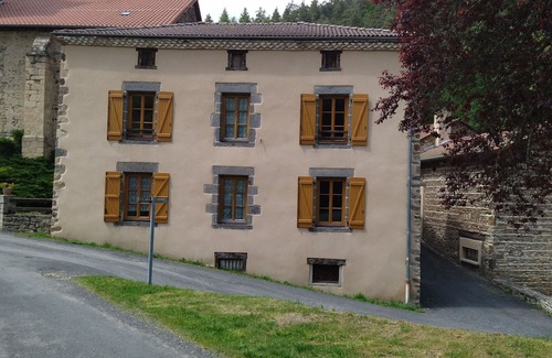 Saint-Didier-sur-Doulon Cabaña | Gîte rural avec cour, près de sites historiques et commerces, idéal pour familles et randonneurs