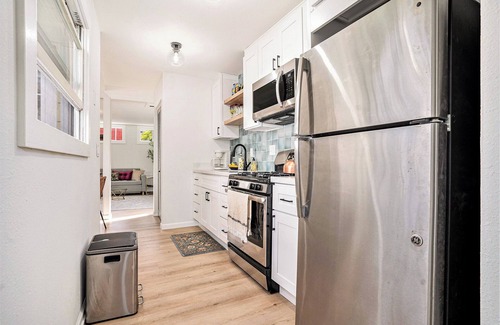 West Alameda Cabaña | Charming 1-bedroom cottage in Alameda