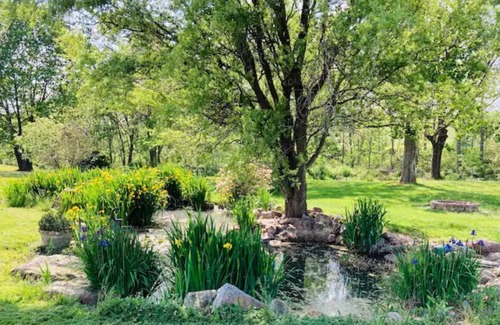 Slatington Otro | Charming 1800s Historic Stone Farmhouse on 4.5 lush acres